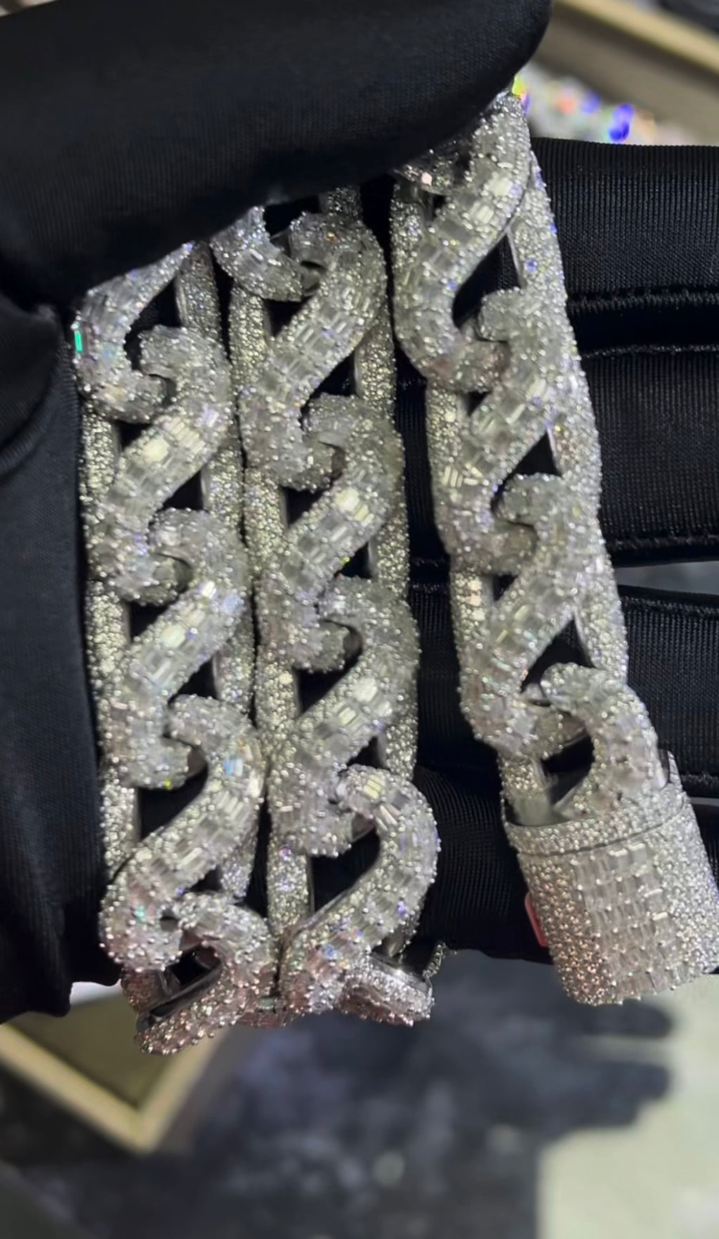 Icy Twist Rope Chain